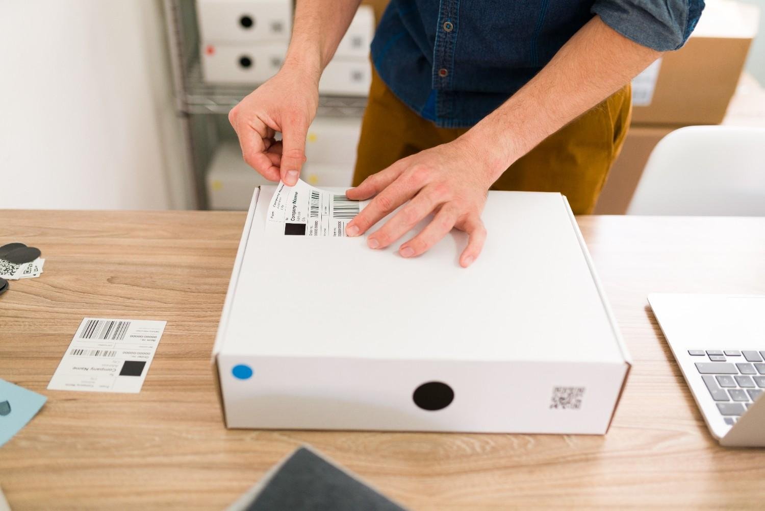 How Proper Label Application Prevents Packaging Problems
